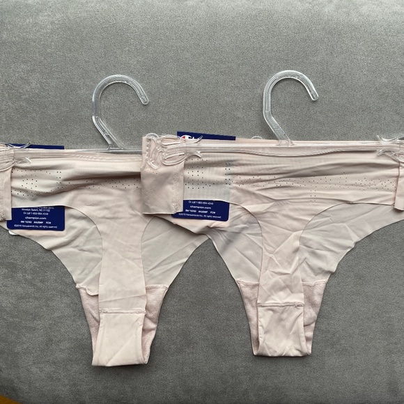 LOT OF 2 CHAMPION DOUBLE DRY Thongs in Blush Color Size Medium NWT - Picture 10 of 11
